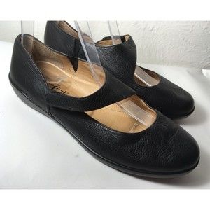 UMBERTO RAFFINI SIZE 39/8-8.5 WOMENS BLACK LEATHER FLATS MJ MARY JANE EUC
